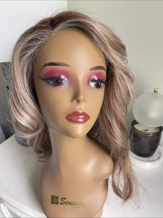 Belle Tress Other - Belle tress Bohemia British milk tea